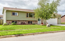 510 E 5th Street, Huxley, IA 50124
