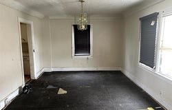 671 W HURON Street, Pontiac, MI 48341