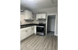 565 Jackson St, Marshall, MO 65340