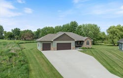 118007 Betty Drive, Stratford, WI 54484