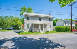 571 MAIN ST PATTENBURG, ASBURY, NJ 08802