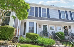 450 HARTFORD SQUARE, WEST CHESTER, PA 19380