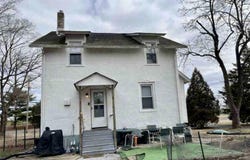 557 S WHITE HORSE PIKE, HAMMONTON, NJ 08037