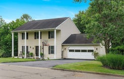 1249 Domenica Drive, Endicott, NY 13760