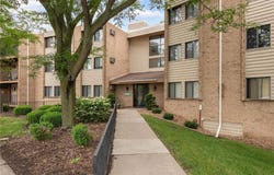 1887 Silver Bell Road, Eagan, MN 55122