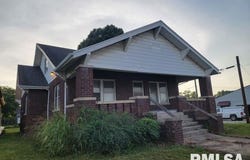 101 S 6TH Street, Murphysboro, IL 62966