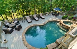1313 Fallsbrook, Acworth, GA 30101