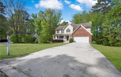 2979 Sweetbriar Walk, Snellville, GA 30039