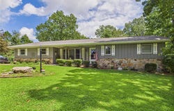 1704 EAGLE DRIVE, Mountain Home, AR 72653