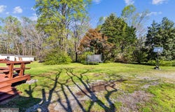 42 JONES, WEEMS, VA 22576