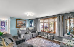 718 W Elizabeth Street, Kouts, IN 46347