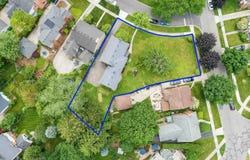 276 Lewiston, Grosse Pointe Farms, MI 48236