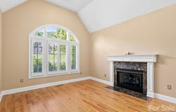 7 Round Robin Lane, Mills River, NC 28759