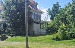 319 HIGH Street, Mound City, IL 62963