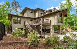 27 Hawberry Court, Asheville, NC 28805