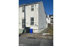 1325 WILLIAM STREET, HARRISBURG, PA 17102