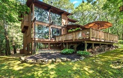 5 Goodrich Rd, Sturbridge, MA 01566