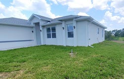 3009 73rd Street W, Lehigh Acres, FL 33971
