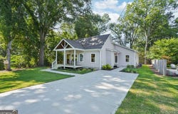 1036 Dell, Smyrna, GA 30080