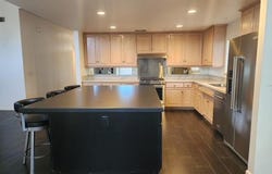 725 N Silvervale Drive, Visalia, CA 93292