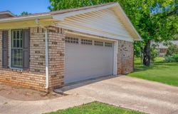 1907 Jackson Ave, Muscle Shoals, AL 35661