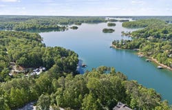 132 S Falls Road, Sunset, SC 29685