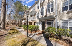 1024 Whitshire Way, Alpharetta, GA 30004