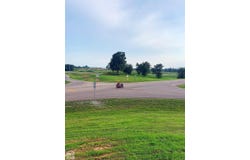 W Washington, Jonesboro, AR 72401