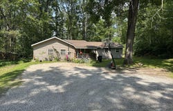 9425/9437 Co Rd 487, Atlanta, MI 49709