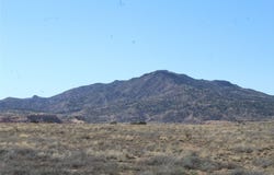 Laredowood Drive, Abiquiu, NM 87510