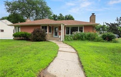 6617 Warren Avenue S, Edina, MN 55439
