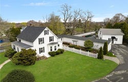 599 E Main Road, Middletown, RI 02842