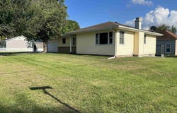 904 D Avenue E, Albia, IA 52531