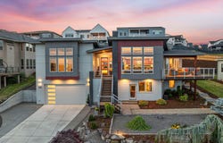 221 W DOGWOOD ST, Washougal, WA 98671