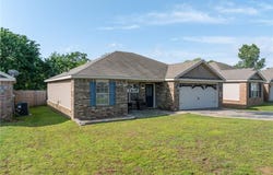 2409 Crestview LN, Barling, AR 72923