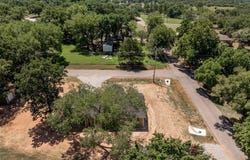 210 W 2nd Street, Paden, OK 74860