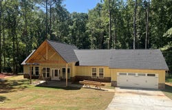 108 Spring Valley, Lagrange, GA 30240