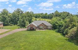 5869 W Luther Road, Floyds Knobs, IN 47119