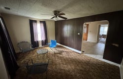 211 E LOCUST Street, Chatham, IL 62629