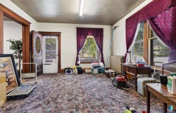 210 W 2nd Ave, Flandreau, SD 57028