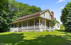531 McChesney Ave Extension, Brunswick, NY 12180