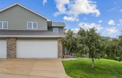 664 J Ave NE, Cedar Rapids, IA 52402