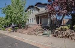 930 Win Way, Eagle Point, OR 97524