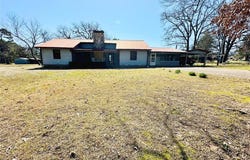 318 County Road Se 4265, Mount Vernon, TX 75457