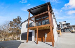 47 Old Oak Hill Drive, Reeds Spring, MO 65737
