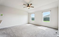 1016 N Deer Court Way, Mustang, OK 73064