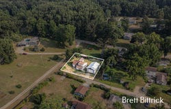 37011 Wahimund Avenue, Paw Paw, MI 49079