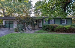 1101 W Fir Dr, Unity Twp, PA 15650