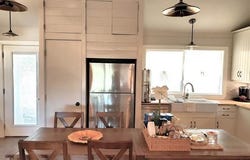 402 Laurel LN, Burnet, TX 78611
