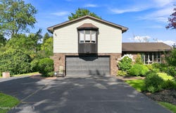 229 Cornell Avenue, Clarks Green, PA 18411